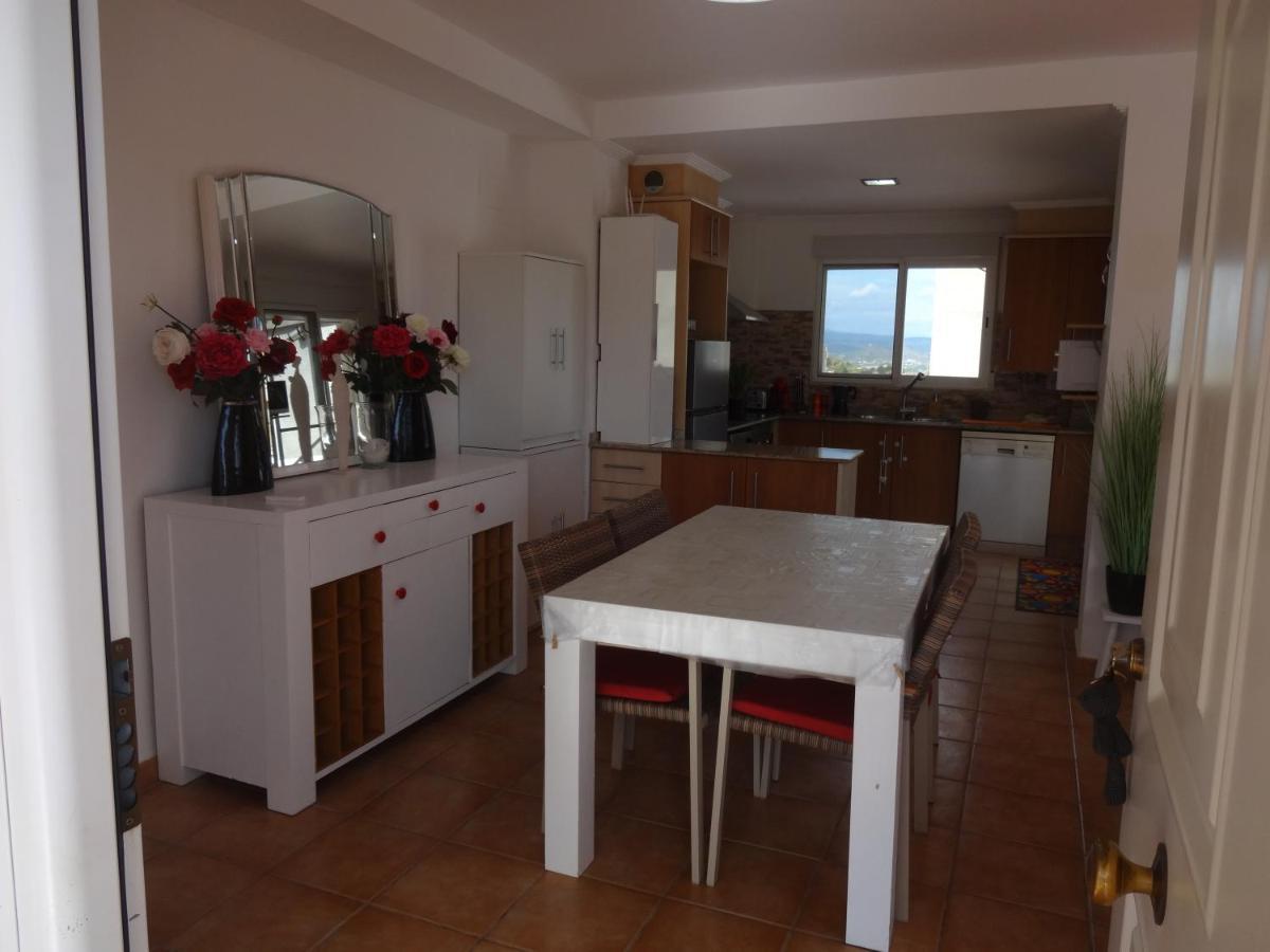 Las Palomas, Appartement 2 Chambres Avec Piscine Turís 외부 사진