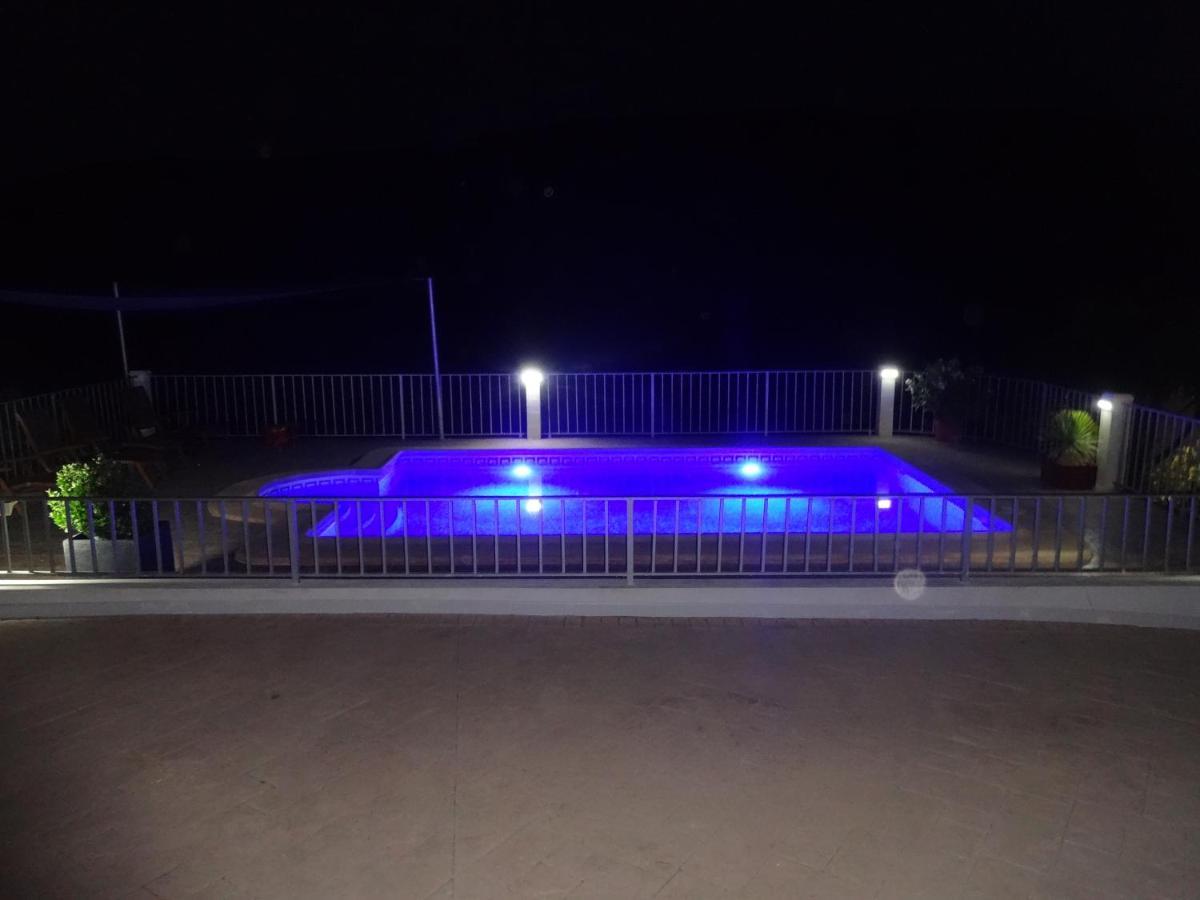 Las Palomas, Appartement 2 Chambres Avec Piscine Turís 외부 사진